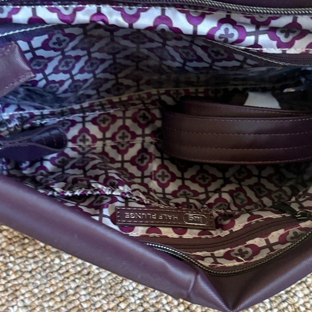 LUG HALF PLUNGE PLUM - Picture 3 of 4